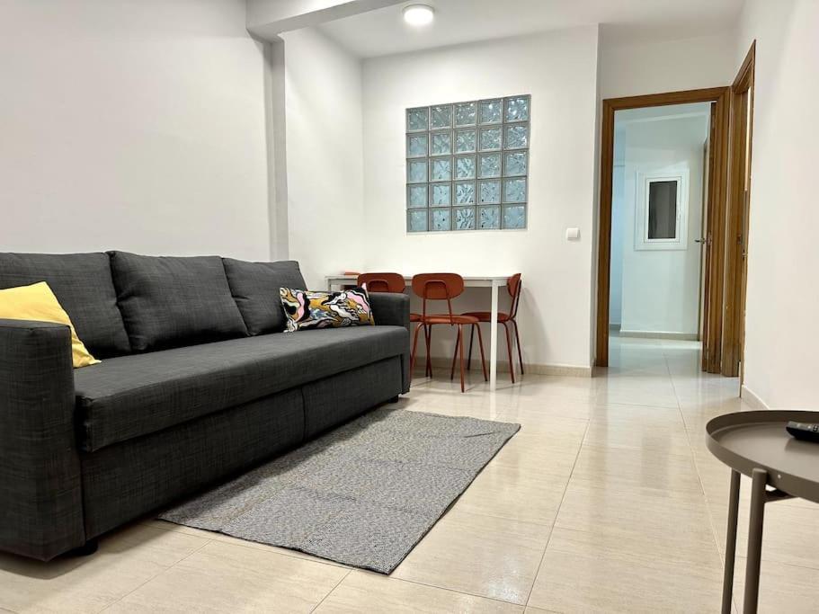 Little Horse Apartments 2 Tarragona Bagian luar foto